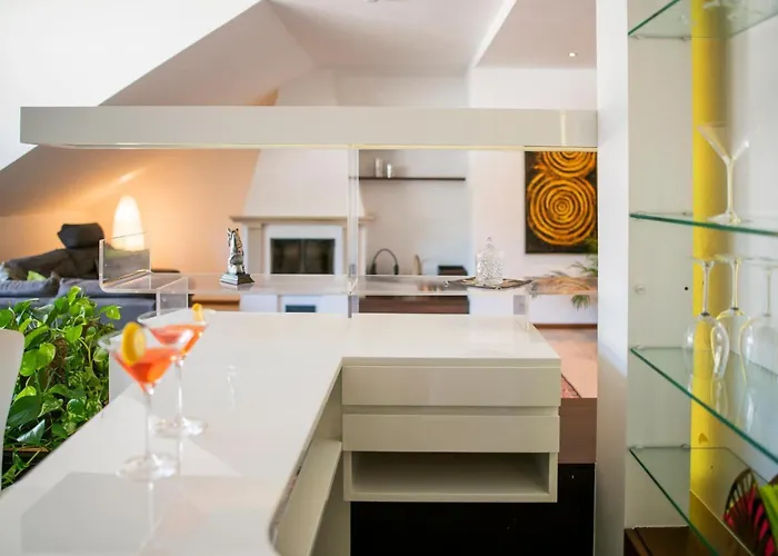 Theatre Attico Teatro *